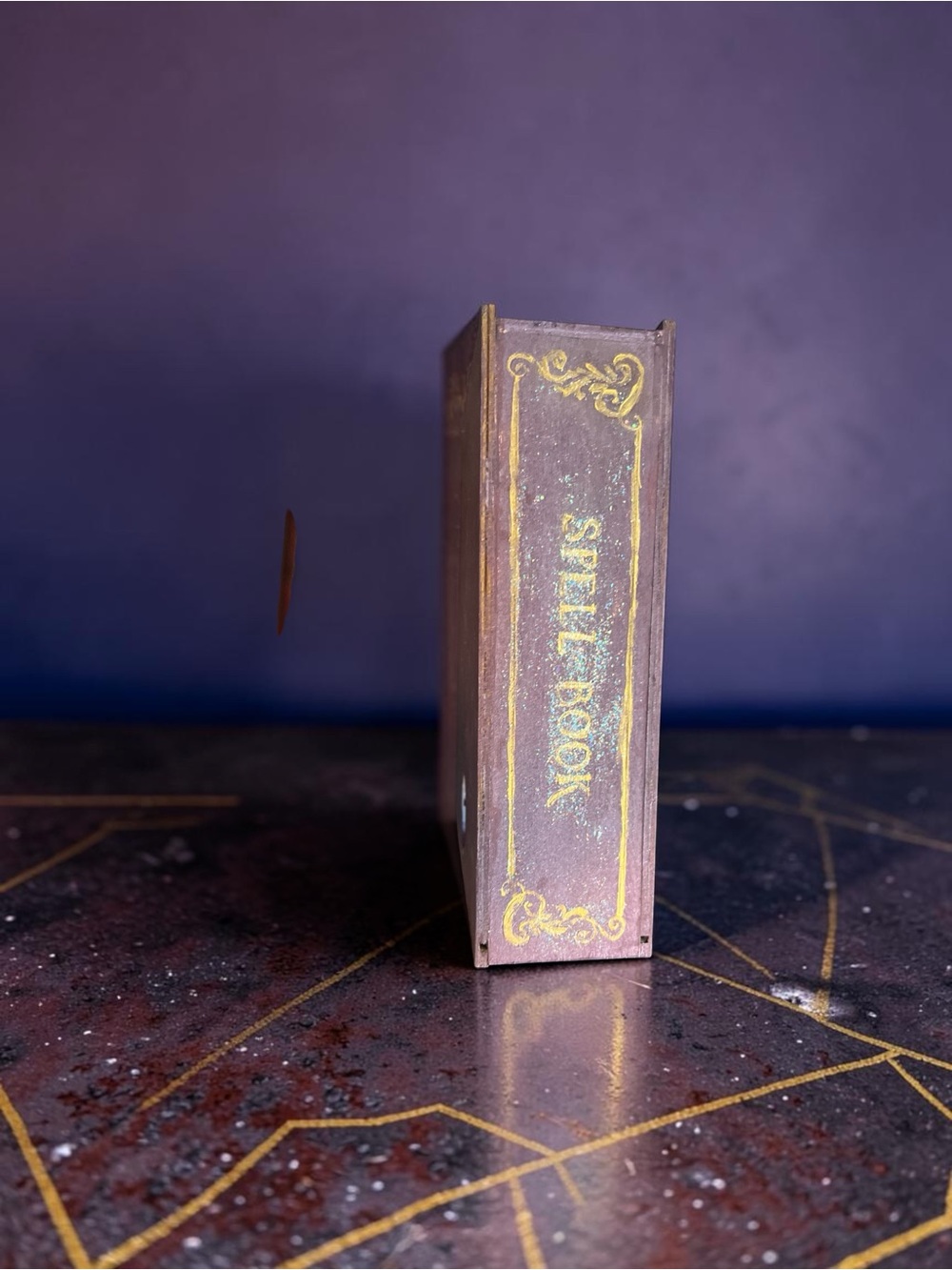 Spell Book led lights Shadow Box - Purple & Gold - Picture 2 of 2